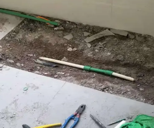 金秀卫生间测漏水